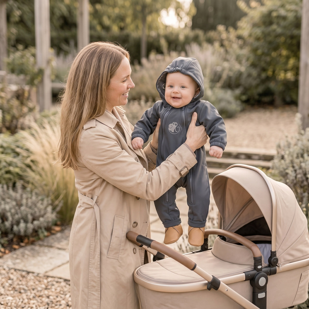 Monkey Mum® Softshelloverall mit Membran – Geheimnisvoller Ausflug - Gr. 62/68, 74/80