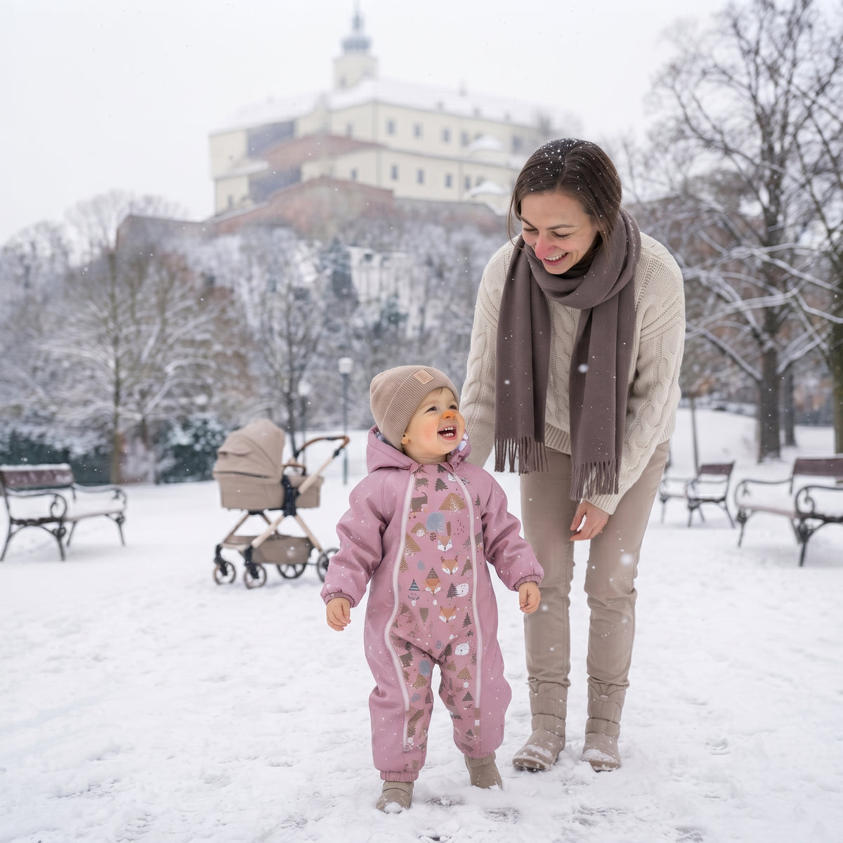 Monkey Mum® Kinder-Winter-Softshelloverall mit Lammfellfutter - Rosa Schäfchen im Wald - Gr. 62/68, 74/80