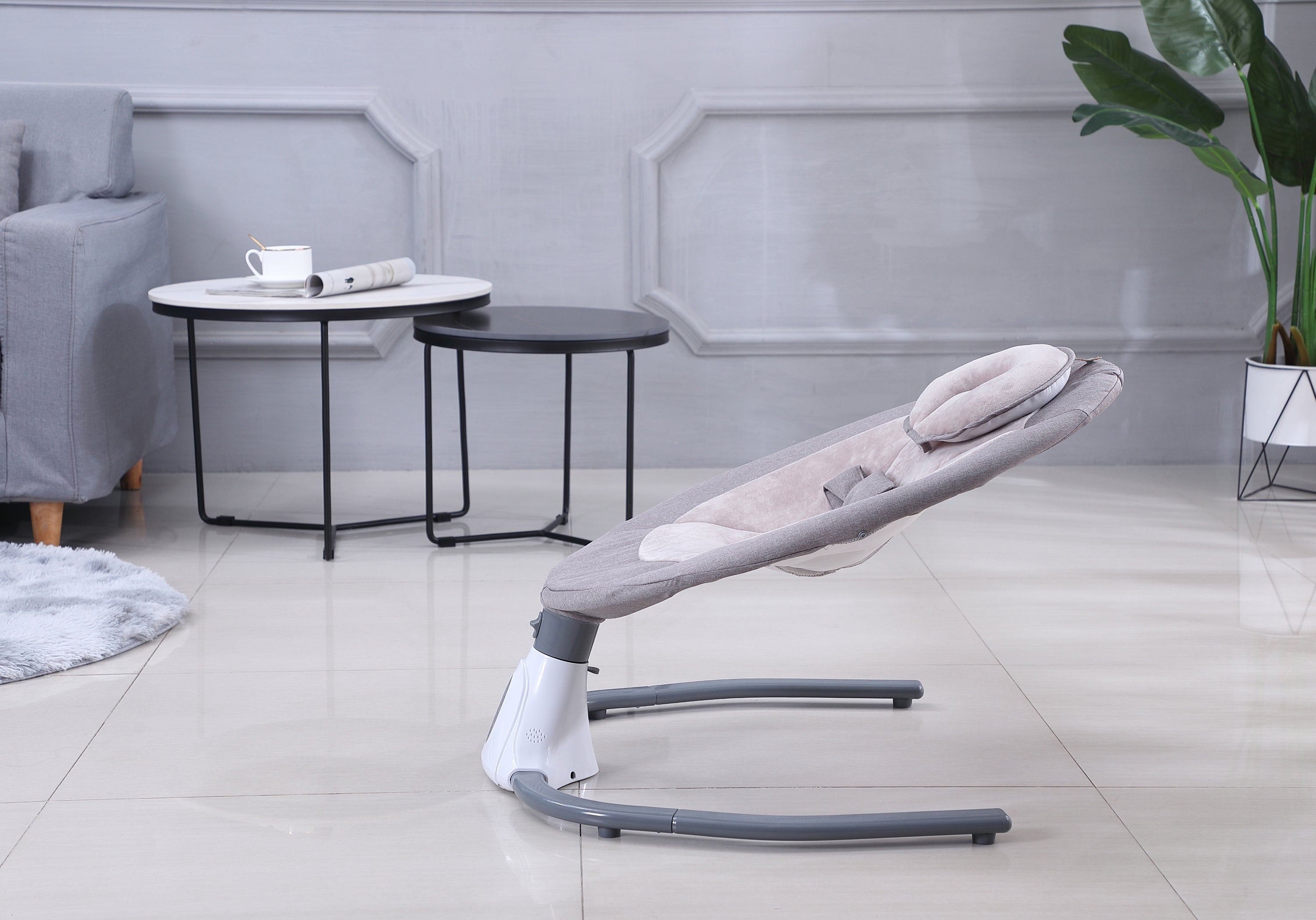 Elektrische horizontale Babywippe