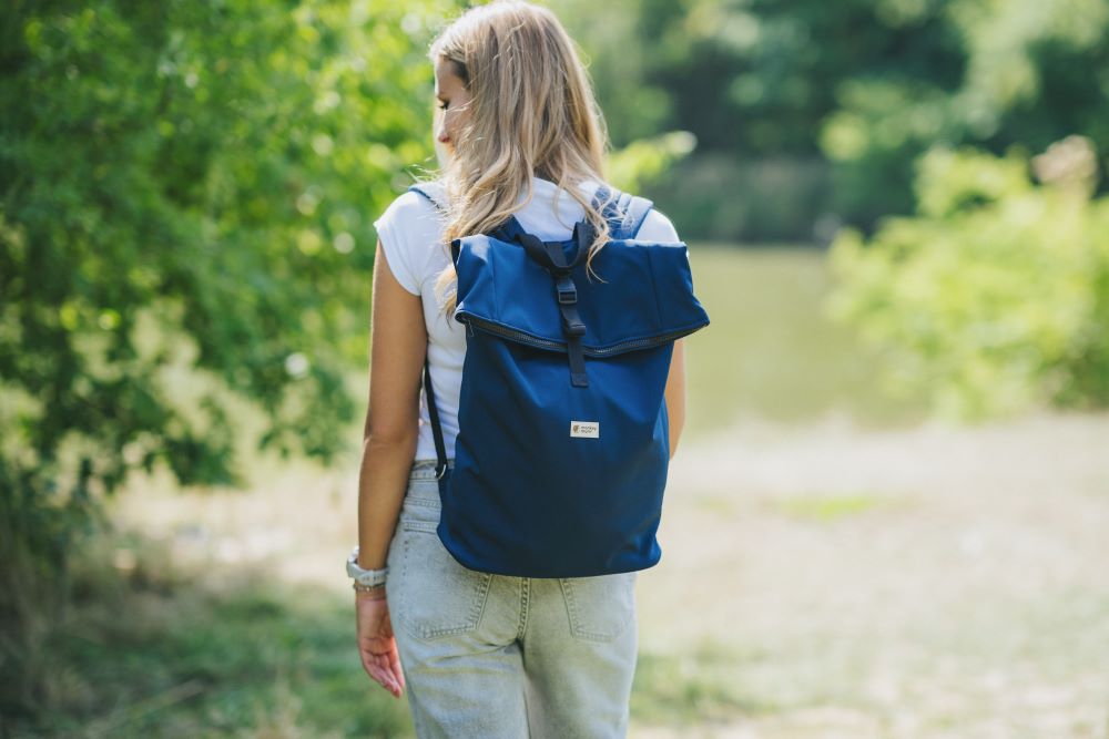 Monkey Mum® Integrierter Softshell-Rucksack für die Trage Carrie - Nachthimmel