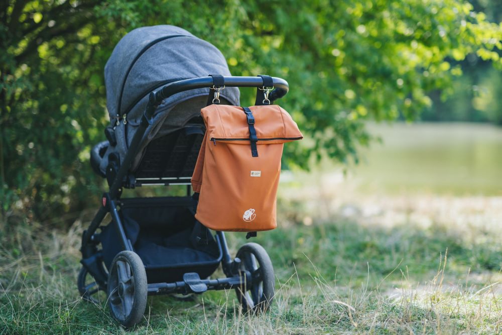 Monkey Mum® Integrierter Twill-Rucksack für die Trage Carrie - Wüstensand
