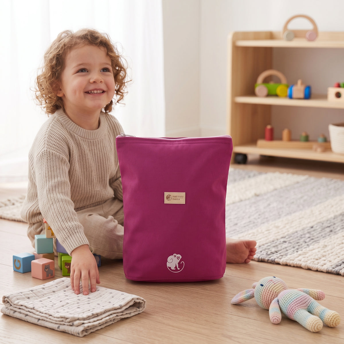 Kinder-Softshell-Rucksack Monkey Mum® - Saftige Himbeere