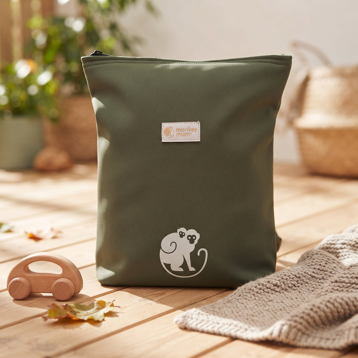 Kinder-Softshell-Rucksack Monkey Mum® - Dunkelgrün