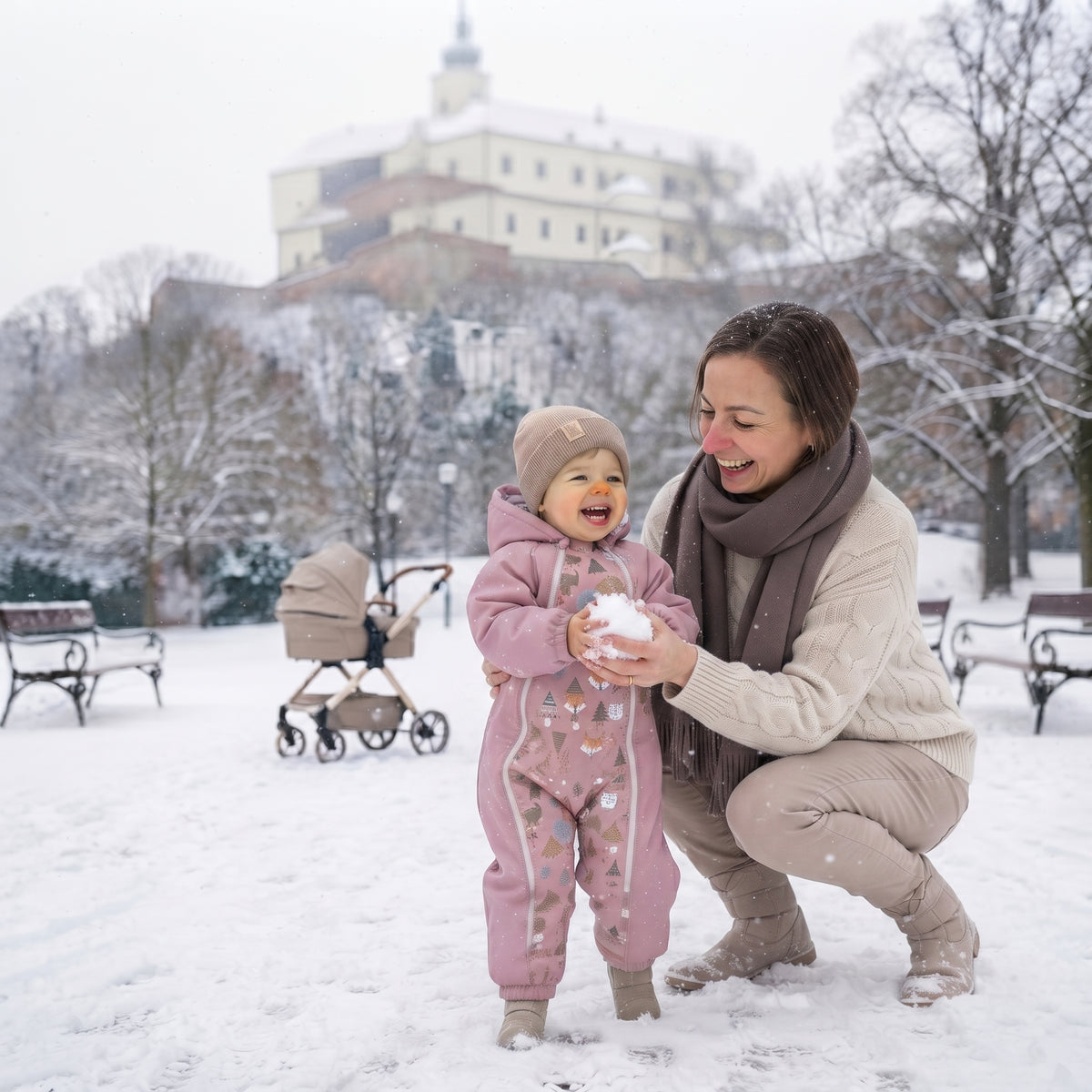 Monkey Mum® Kinder-Winter-Softshelloverall mit Lammfellfutter - Rosa Schäfchen im Wald - Gr. 62/68, 74/80