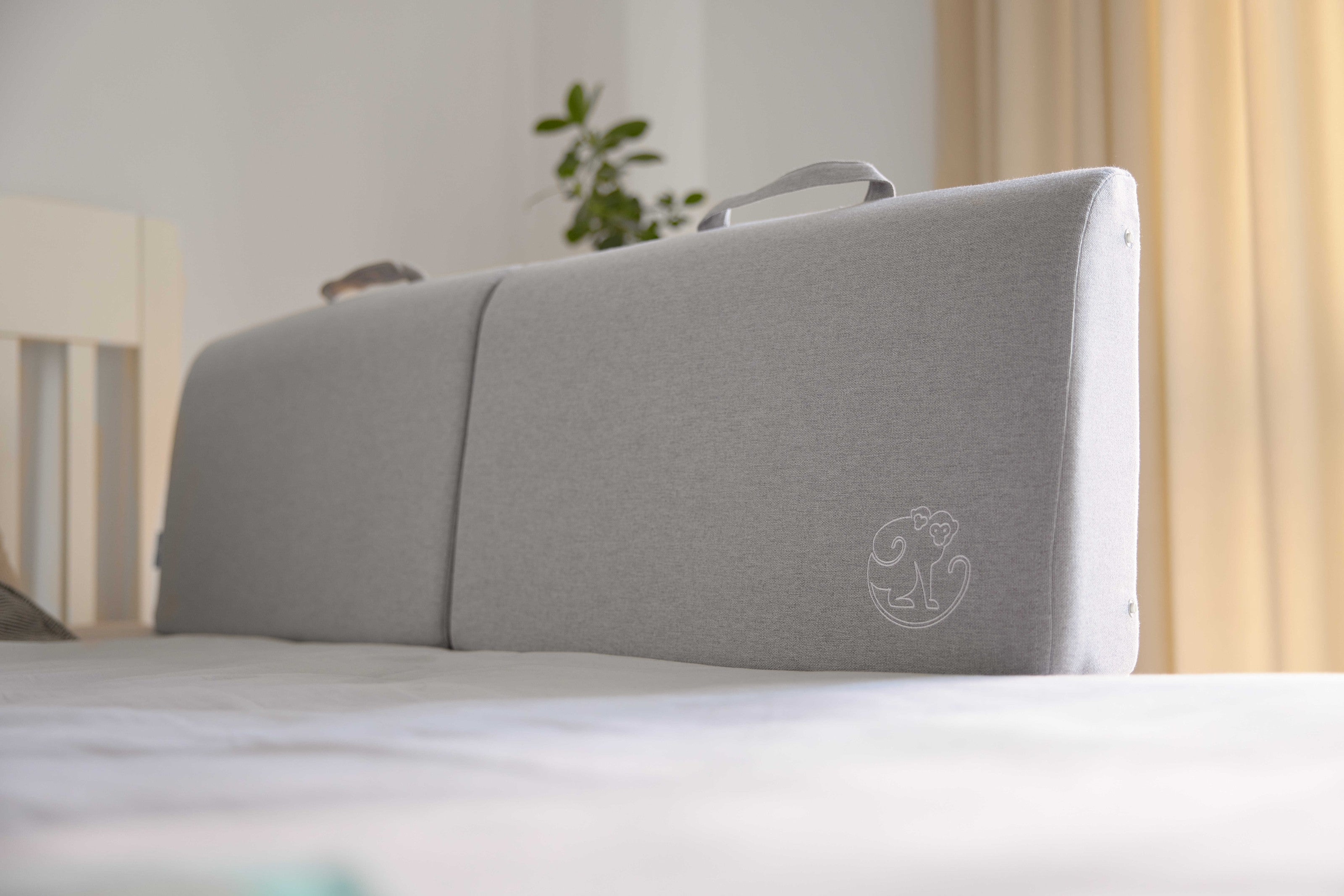 Reise-Bettschutzgitter Monkey Mum® - ausgepackt